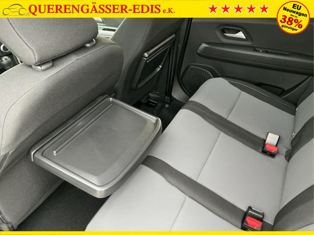 Dacia / Jogger / Grün / Extreme / Dusty Green / , Beispielbilder, ggf. teilweise mit Sonderausstattung