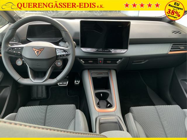 Cupra / Born / Gr&uuml;n / VZ / Dark-Forest Grūn / 