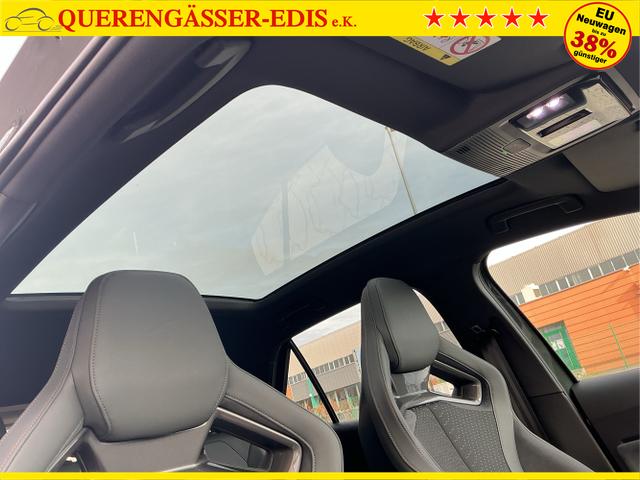 Cupra / Born / Gr&uuml;n / VZ / Dark-Forest Grūn / 