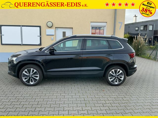 Skoda / Karoq / Schwarz / Selection / Black Magic Metalic / , Beispielbilder, ggf. teilweise mit Sonderausstattung