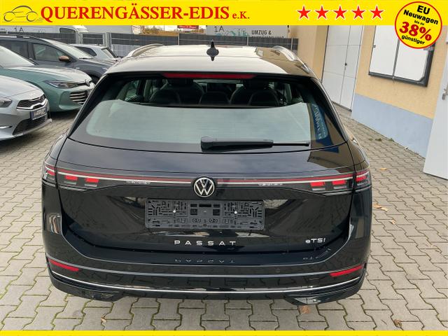 Volkswagen / Passat Variant / Schwarz / Elegance+AHK / Grenadilla Black Metalic / , Beispielbilder, ggf. teilweise mit Sonderausstattung