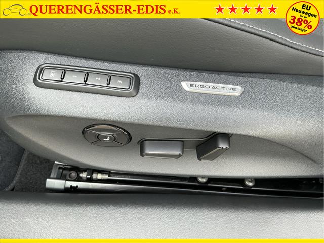 Volkswagen / Passat Variant / Schwarz / Elegance+AHK / Grenadilla Black Metalic / , Beispielbilder, ggf. teilweise mit Sonderausstattung