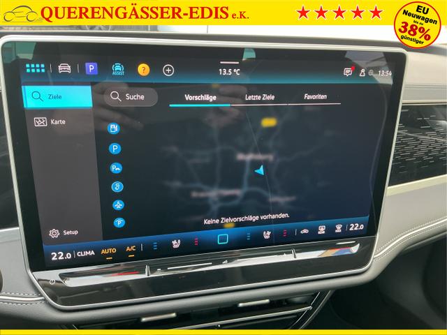 Volkswagen / Passat Variant / Schwarz / Elegance+AHK / Grenadilla Black Metalic / , Beispielbilder, ggf. teilweise mit Sonderausstattung