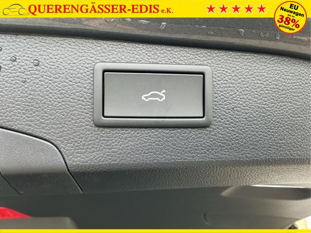 Volkswagen / Passat Variant / Grau / Elegance+AHK / Diabase Grey / , Beispielbilder, ggf. teilweise mit Sonderausstattung