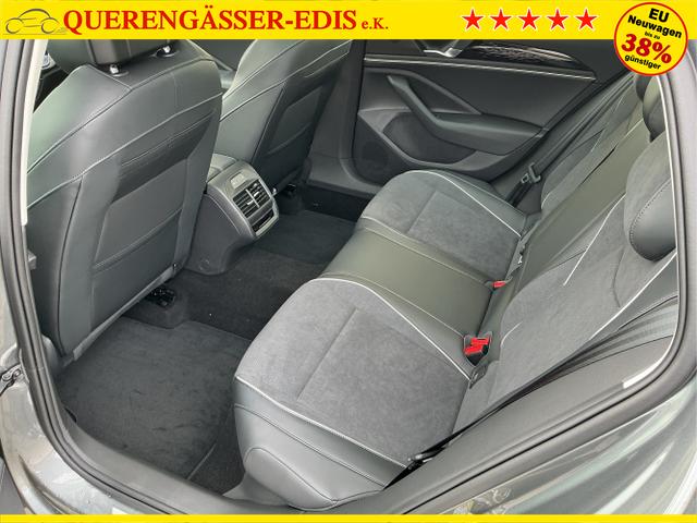 Volkswagen / Passat Variant / Grau / Elegance+AHK / Diabase Grey / , Beispielbilder, ggf. teilweise mit Sonderausstattung