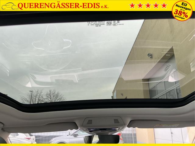 Volkswagen / Passat Variant / Grau / Elegance+AHK / Diabase Grey / , Beispielbilder, ggf. teilweise mit Sonderausstattung