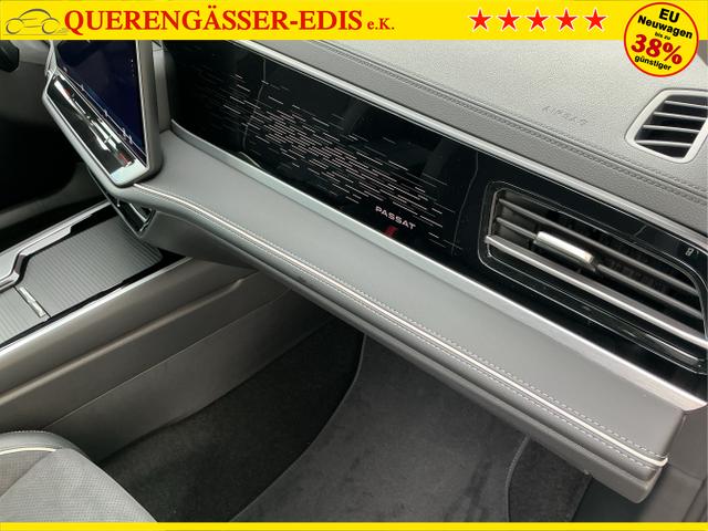Volkswagen / Passat Variant / Grau / Elegance+AHK / Diabase Grey / , Beispielbilder, ggf. teilweise mit Sonderausstattung