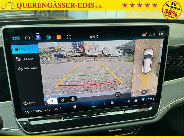 Volkswagen / Passat Variant / Grau / Elegance+AHK / Diabase Grey / , Beispielbilder, ggf. teilweise mit Sonderausstattung