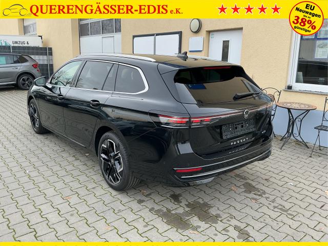 Volkswagen / Passat Variant / Schwarz / Elegance / Grenadilla Black / , Beispielbilder, ggf. teilweise mit Sonderausstattung