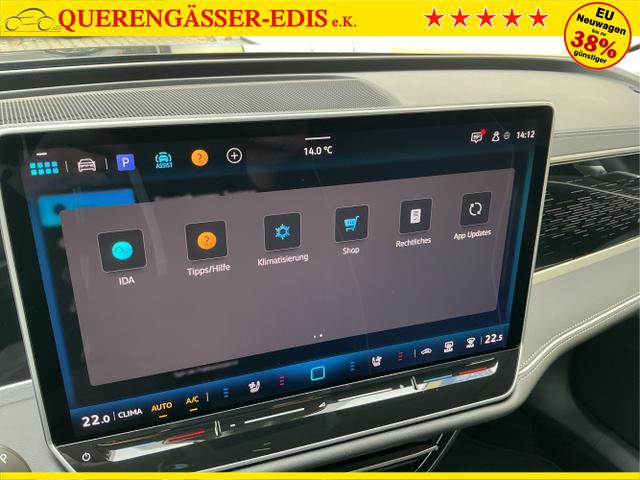 Volkswagen / Passat Variant / Schwarz / Elegance / Grenadilla Black / , Beispielbilder, ggf. teilweise mit Sonderausstattung