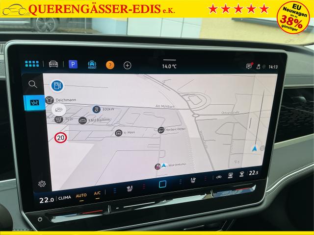 Volkswagen / Passat Variant / Schwarz / Elegance / Grenadilla Black / , Beispielbilder, ggf. teilweise mit Sonderausstattung