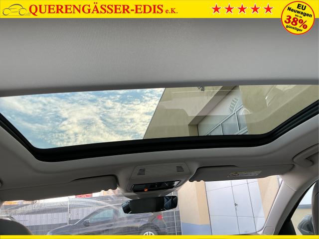 Volkswagen / Passat Variant / Grau / Elegance / Diabase Grey / , Beispielbilder, ggf. teilweise mit Sonderausstattung