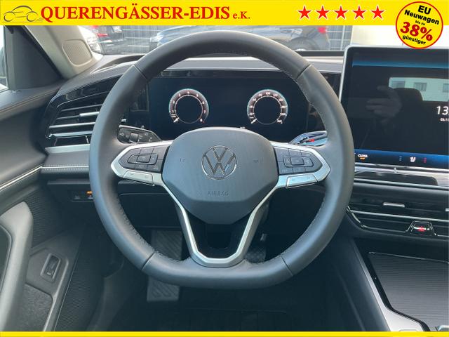 Volkswagen / Passat Variant / Grau / Elegance / Diabase Grey / , Beispielbilder, ggf. teilweise mit Sonderausstattung