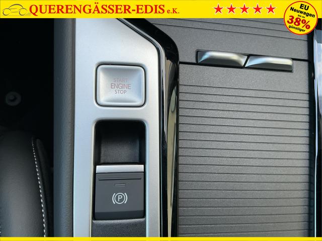 Volkswagen / Passat Variant / Grau / Elegance / Diabase Grey / , Beispielbilder, ggf. teilweise mit Sonderausstattung
