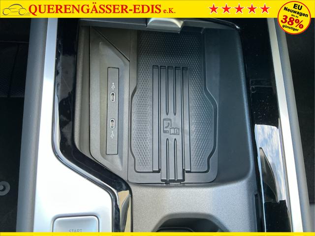 Volkswagen / Passat Variant / Grau / Elegance / Diabase Grey / , Beispielbilder, ggf. teilweise mit Sonderausstattung