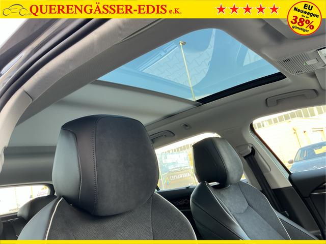 Volkswagen / Passat Variant / Grau / Elegance / Diabase Grey / , Beispielbilder, ggf. teilweise mit Sonderausstattung