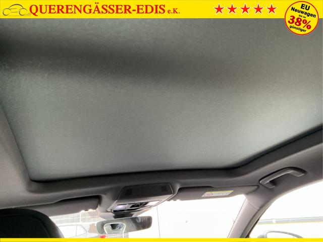 Volkswagen / Passat Variant / Grau / R-Line / Diabasgrau / , Beispielbilder, ggf. teilweise mit Sonderausstattung