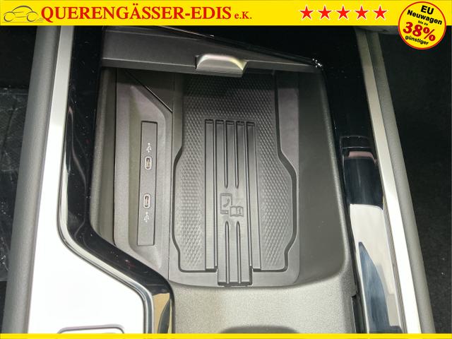 Volkswagen / Passat Variant / Grau / R-Line / Diabasgrau / , Beispielbilder, ggf. teilweise mit Sonderausstattung