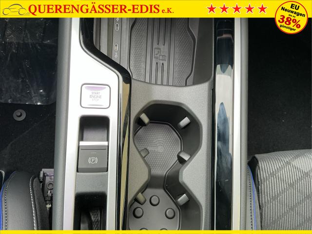 Volkswagen / Passat Variant / Grau / R-Line / Diabasgrau / , Beispielbilder, ggf. teilweise mit Sonderausstattung