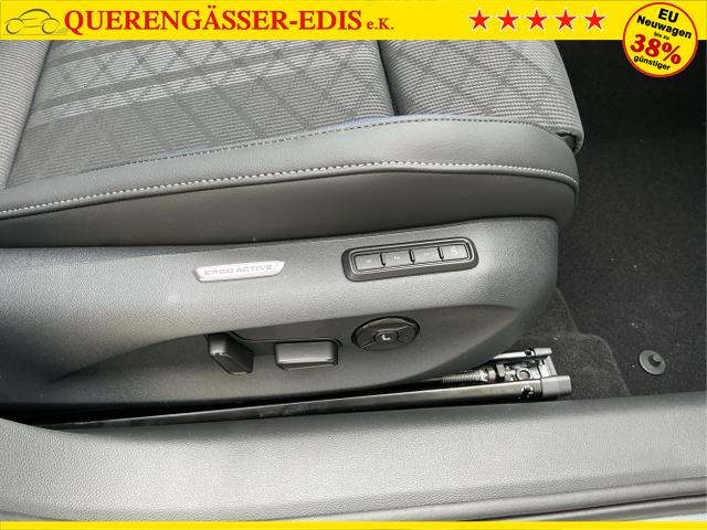 Volkswagen / Passat Variant / Grau / R-Line / Diabasgrau / , Beispielbilder, ggf. teilweise mit Sonderausstattung