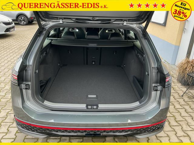 Volkswagen / Passat Variant / Grau / R-Line. AHK / Diabasgrau / , Beispielbilder, ggf. teilweise mit Sonderausstattung