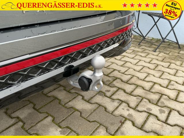 Volkswagen / Passat Variant / Grau / R-Line. AHK / Diabasgrau / , Beispielbilder, ggf. teilweise mit Sonderausstattung