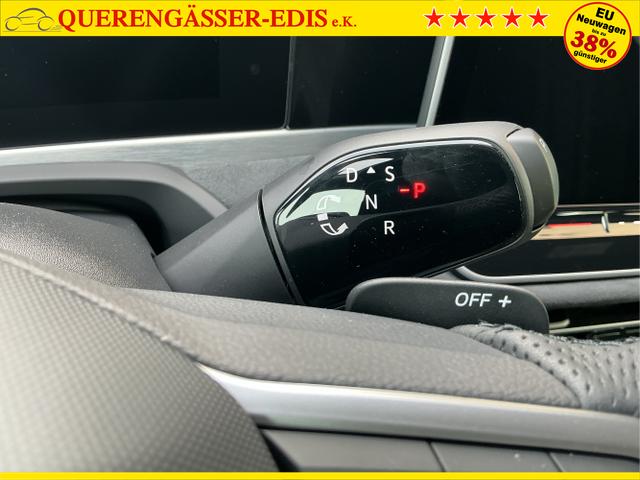 Volkswagen / Passat Variant / Grau / R-Line. AHK / Diabasgrau / , Beispielbilder, ggf. teilweise mit Sonderausstattung