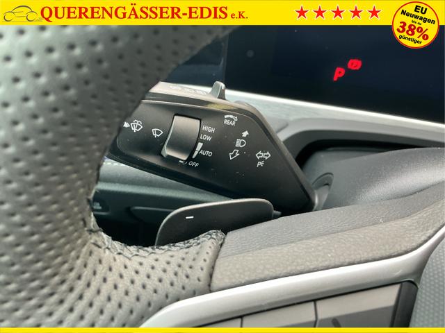 Volkswagen / Passat Variant / Grau / R-Line. AHK / Diabasgrau / , Beispielbilder, ggf. teilweise mit Sonderausstattung