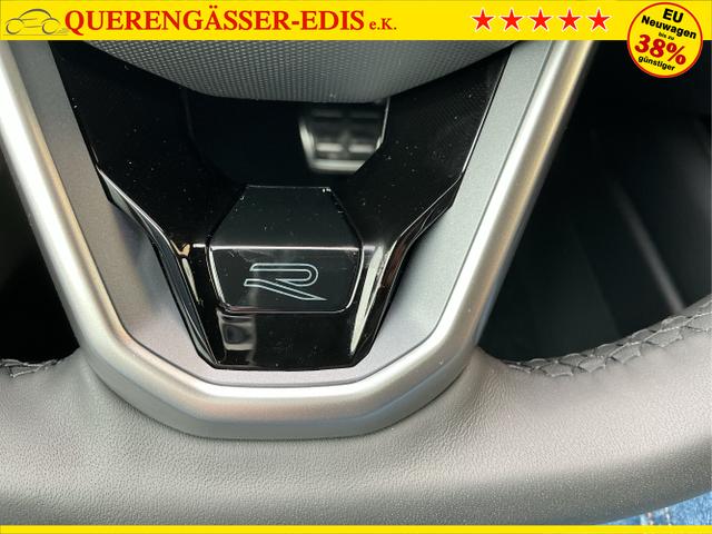 Volkswagen / Passat Variant / Grau / R-Line. AHK / Diabasgrau / , Beispielbilder, ggf. teilweise mit Sonderausstattung