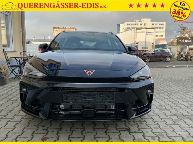 Cupra / Leon Sportstourer / Schwarz / Sp VZ AHK / Midnight Black / , Beispielbilder, ggf. teilweise mit Sonderausstattung