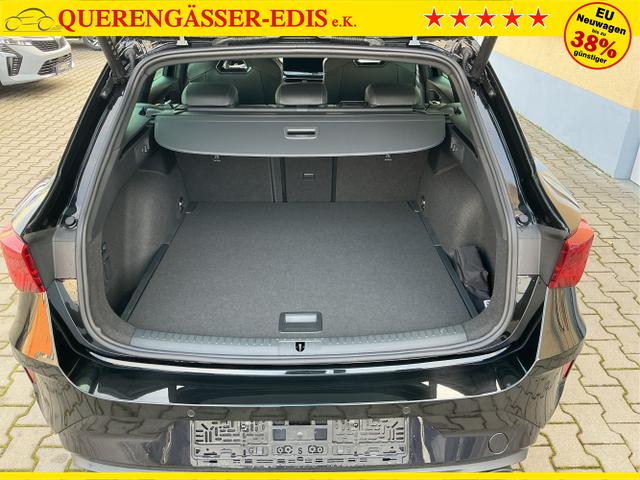 Cupra / Leon Sportstourer / Schwarz / Sp VZ AHK / Midnight Black / , Beispielbilder, ggf. teilweise mit Sonderausstattung