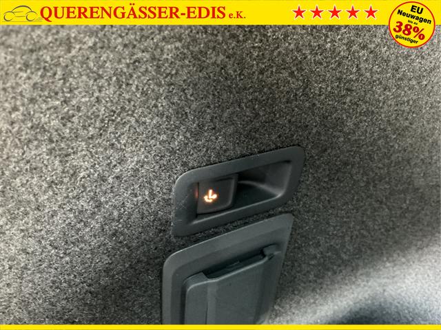 Cupra / Leon Sportstourer / Schwarz / Sp VZ AHK / Midnight Black / , Beispielbilder, ggf. teilweise mit Sonderausstattung