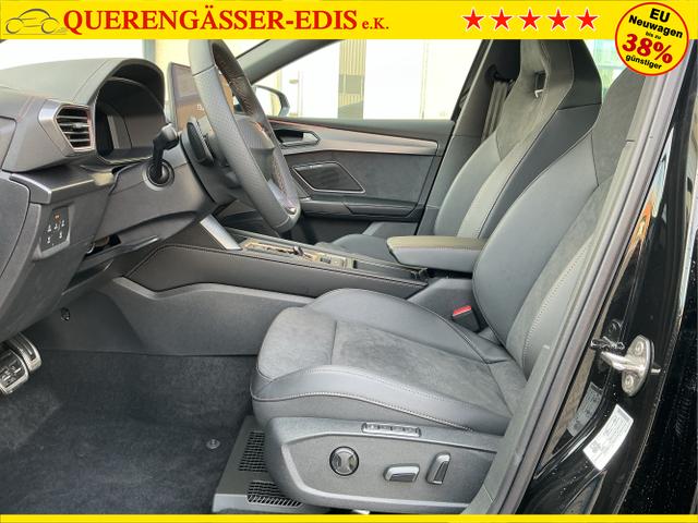 Cupra / Leon Sportstourer / Schwarz / Sp VZ AHK / Midnight Black / , Beispielbilder, ggf. teilweise mit Sonderausstattung