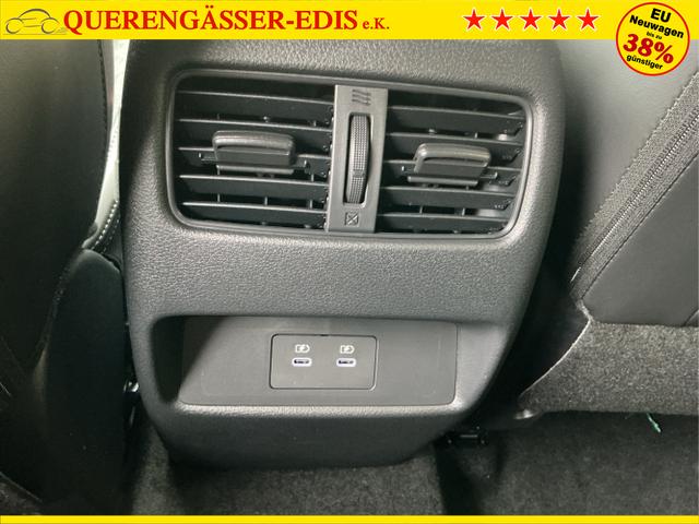 Nissan / Qashqai / Grau / Tekna+ / Ceramic Grey / , Beispielbilder, ggf. teilweise mit Sonderausstattung