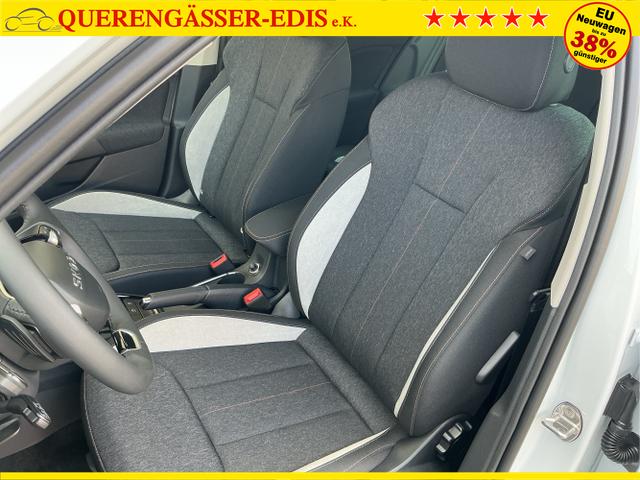 Skoda / Kamiq / Wei&szlig; / Top Selection / Moon White / , Beispielbilder, ggf. teilweise mit Sonderausstattung
