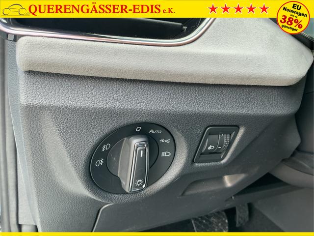 Skoda / Kamiq / Wei&szlig; / Top Selection / Moon White / , Beispielbilder, ggf. teilweise mit Sonderausstattung
