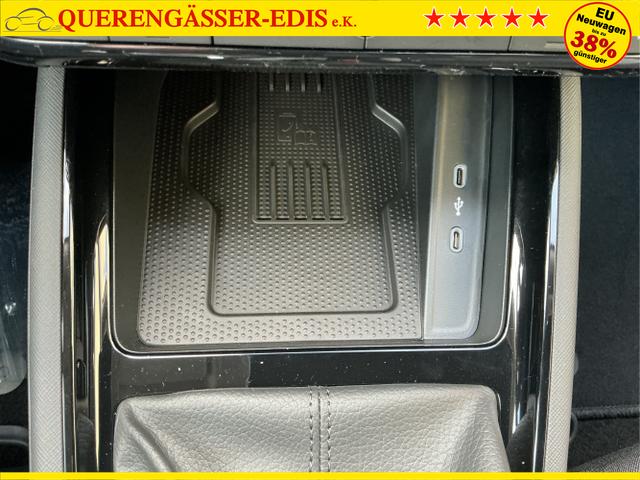 Skoda / Kamiq / Wei&szlig; / Top Selection / Moon White / , Beispielbilder, ggf. teilweise mit Sonderausstattung