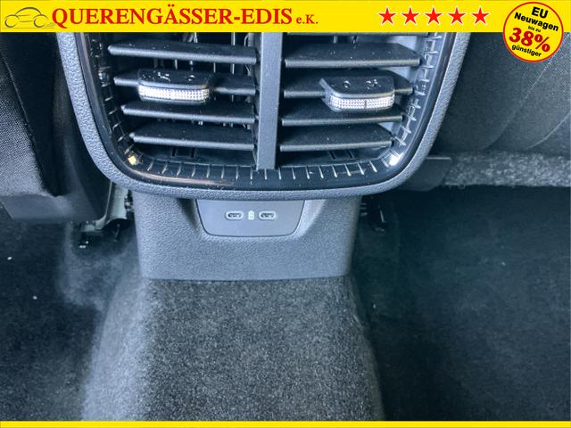 Skoda / Fabia / Rot / Classic+AHK / Velvet Red /Black Magic / , Beispielbilder, ggf. teilweise mit Sonderausstattung