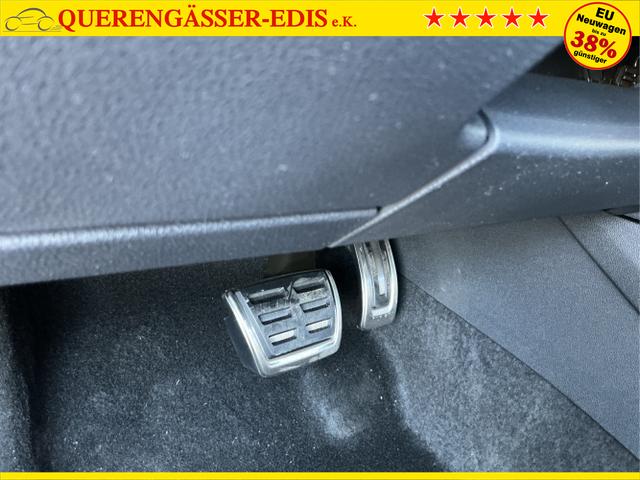 Skoda / Fabia / Rot / Classic+AHK / Velvet Red /Black Magic / , Beispielbilder, ggf. teilweise mit Sonderausstattung