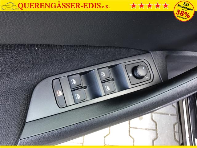 Skoda / Kamiq / Schwarz / Classic+AHK / Black Magic / , Beispielbilder, ggf. teilweise mit Sonderausstattung