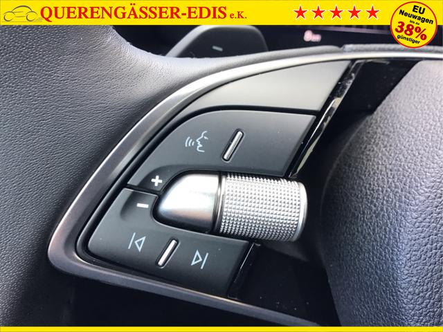 Skoda / Kamiq / Schwarz / Classic+AHK / Black Magic / , Beispielbilder, ggf. teilweise mit Sonderausstattung