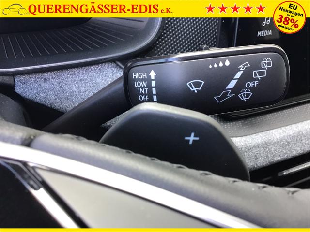 Skoda / Kamiq / Schwarz / Classic+AHK / Black Magic / , Beispielbilder, ggf. teilweise mit Sonderausstattung