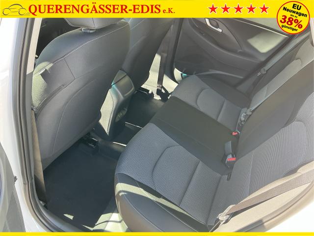 Hyundai / i30 / Wei&szlig; / Go / Atlas White / , Beispielbilder, ggf. teilweise mit Sonderausstattung