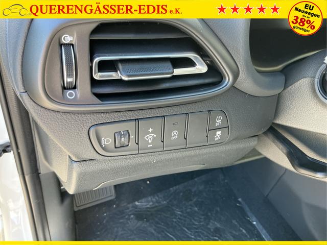 Hyundai / i30 / Wei&szlig; / Go / Atlas White / , Beispielbilder, ggf. teilweise mit Sonderausstattung