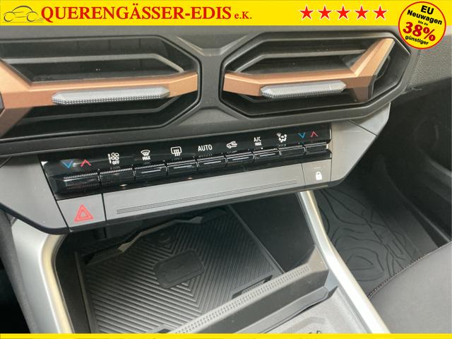 Dacia / Bigster / Schwarz / Extreme / Black Nacre / , Beispielbilder, ggf. teilweise mit Sonderausstattung