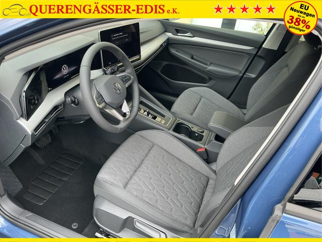 Volkswagen / Golf / Blau / Limited / Anemonenblau Metalic / , Beispielbilder, ggf. teilweise mit Sonderausstattung