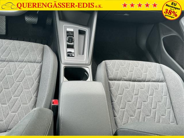 Volkswagen / Golf / Blau / Limited / Anemonenblau Metalic / , Beispielbilder, ggf. teilweise mit Sonderausstattung
