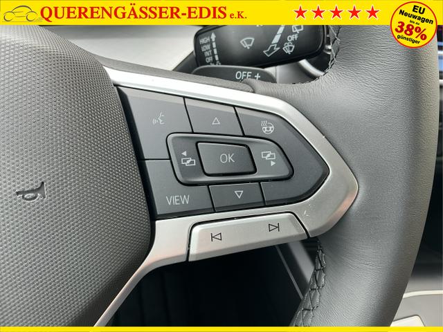 Volkswagen / Golf / Blau / Limited / Anemonenblau Metalic / , Beispielbilder, ggf. teilweise mit Sonderausstattung
