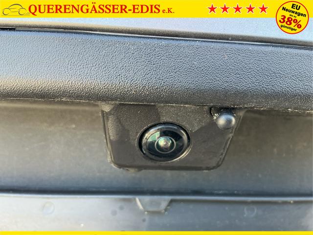 Peugeot / 5008 / Grau / GT 7-S / Titanium Grau Metalic / , Beispielbilder, ggf. teilweise mit Sonderausstattung