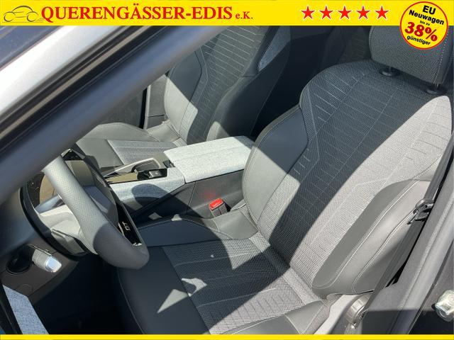 Peugeot / 5008 / Grau / GT 7-S / Titanium Grau Metalic / , Beispielbilder, ggf. teilweise mit Sonderausstattung